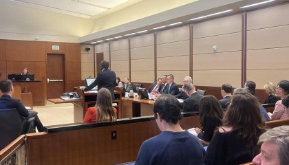 CZ获刑四个月，币安涅槃重生时