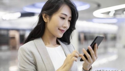 原来微信可以隐藏好友，以后聊天再也不怕查岗了，学会了真实用！