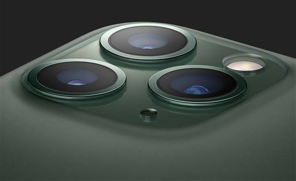 大量果粉可能换iPhone 16 只因苹果AI
