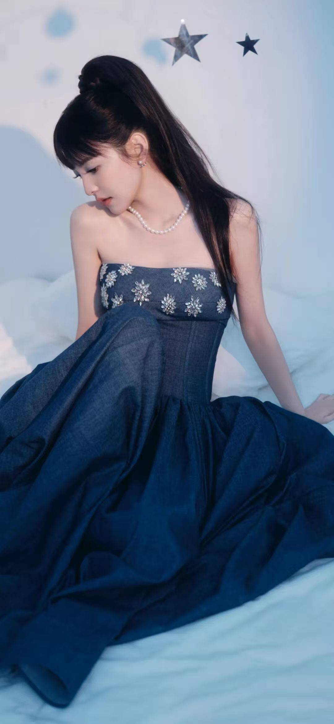 章若楠最新高马尾造型,她太美了吧!