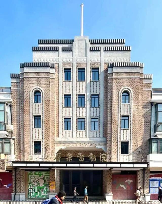 郭德纲宣布德云社最新消息!还透露岳云鹏……网友:赶快吧