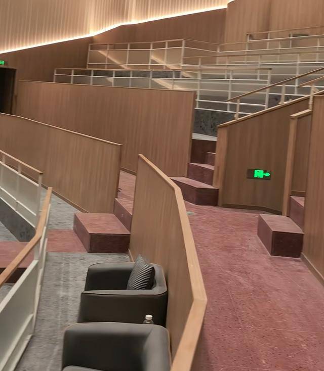 郭德纲宣布德云社最新消息!还透露岳云鹏……网友:赶快吧