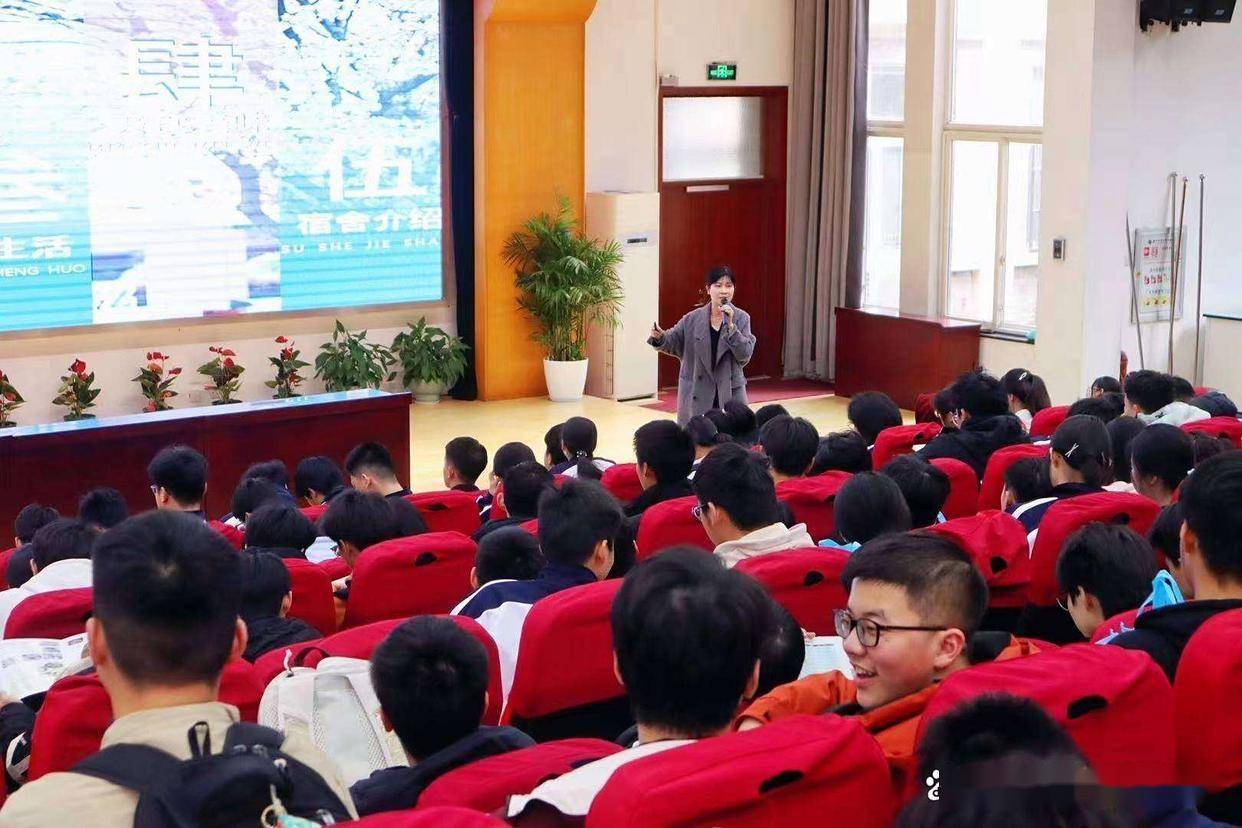 基础薄弱但有潜力?你可能是杭州中考复读的 “潜力股”