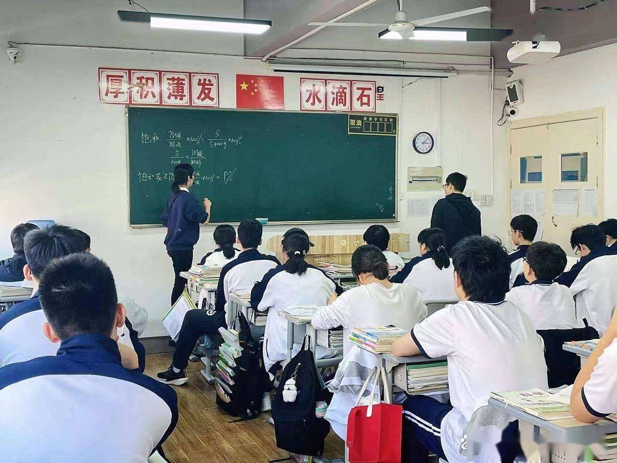 基础薄弱但有潜力?你可能是杭州中考复读的 “潜力股”